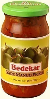 Bedekar Vadu Mango Pickle (400 gm bottle)