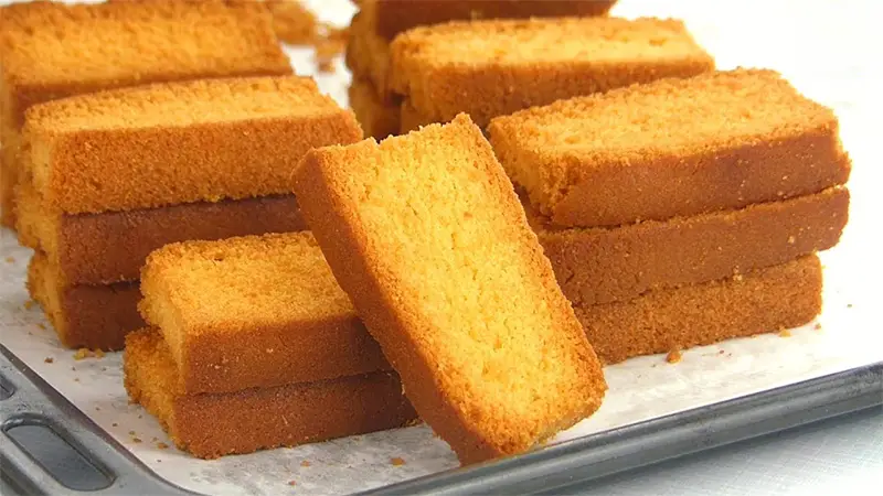 Kartar Cake Rusk (Cake Rusk, Tea Toasts & Khari (Puff Pastry))
