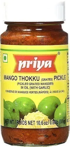 Priya Thokku (Shredded) Mango Pickle with Garlic - EXTRA HOT (300 gm bottle)